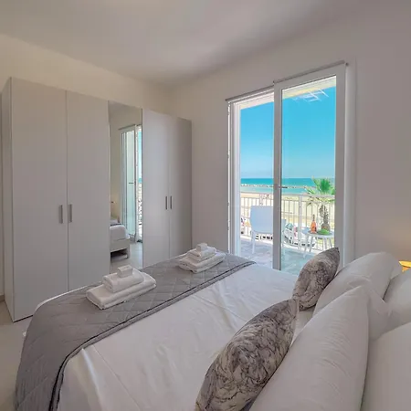 Apartment Sea-view Living | Double Space, Pure Ease By Host Hero
