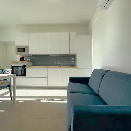 Appartement Sea-view Living | Double Space, Pure Ease By Host Hero