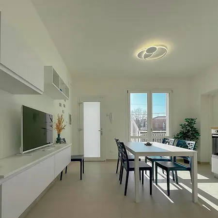 Sea-view Living | Double Space, Pure Ease By Host Hero Apartment *