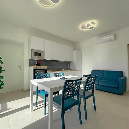 Appartement Sea-view Living | Double Space, Pure Ease By Host Hero *