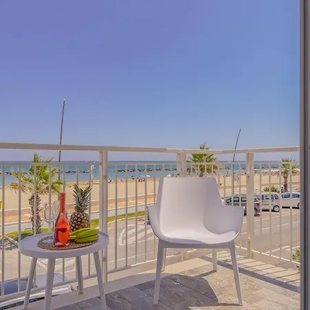 Sea-view Living | Double Space, Pure Ease By Host Hero * Civitanova Marche