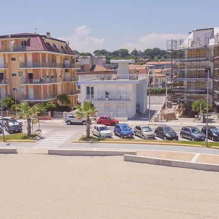 Sea-view Living | Double Space, Pure Ease By Host Hero * Civitanova Marche